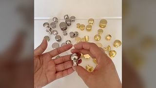 Ouro e prata alça de furo único luz porta de armário de luxo moderno e simples armário de guarda-roupa norte da ue