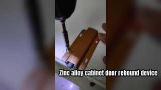 Dispositivo de recuperação de porta de gabinete de liga de zinco, dispositivo de recuperação automática, porta invisível de sucção de gabinete, sem h
